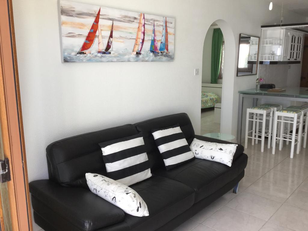 Pissouri Beach Front Apartments Екстериор снимка