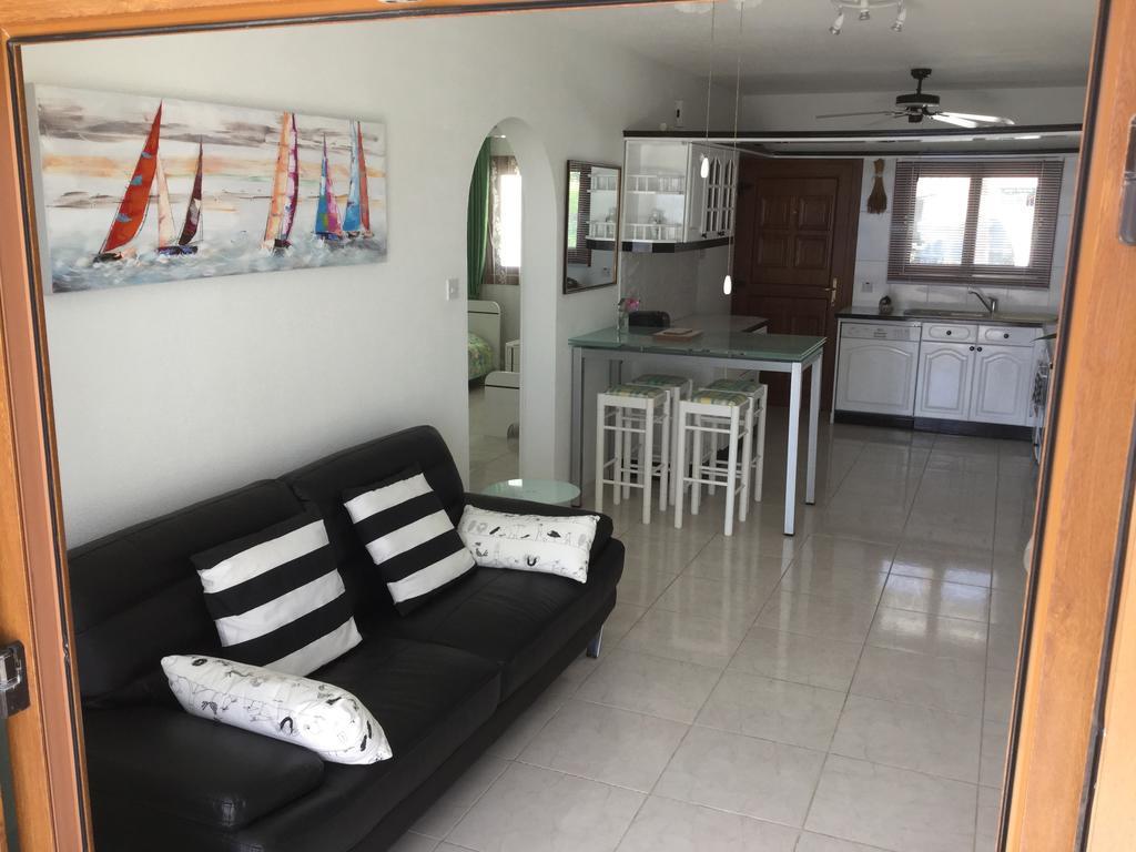 Pissouri Beach Front Apartments Екстериор снимка
